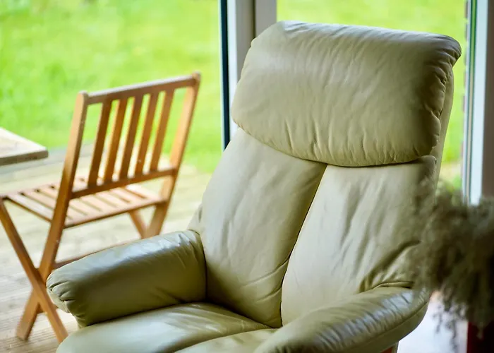 Апартаменты Charmantes Maisonette-appartment Кёльн